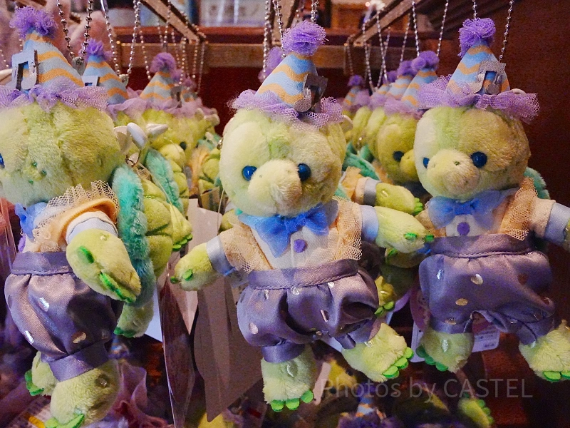 ♡フロムオールオブアス♡ダッフィー＆フレンズ♡ぬいぐるみバッヂ♡タグ、値札付き♡ ormel-plush-badge-from-all-of-