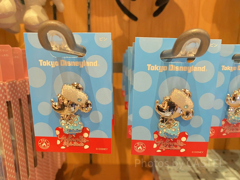 ミニー　ぬいぐるみバッジ　スタイルスタジオ 冬 ディズニーリゾート ミニーのスタイルスタジオ 冬服 ぬいぐるみ