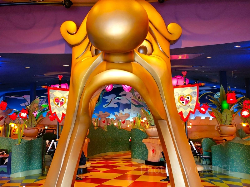 クイーン・オブ・ハートのバンケットホール】メニュー＆誕生日プランを