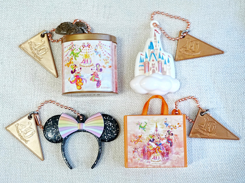 ディズニーガチャガチャ】40周年モチーフキーチェーンを紹介
