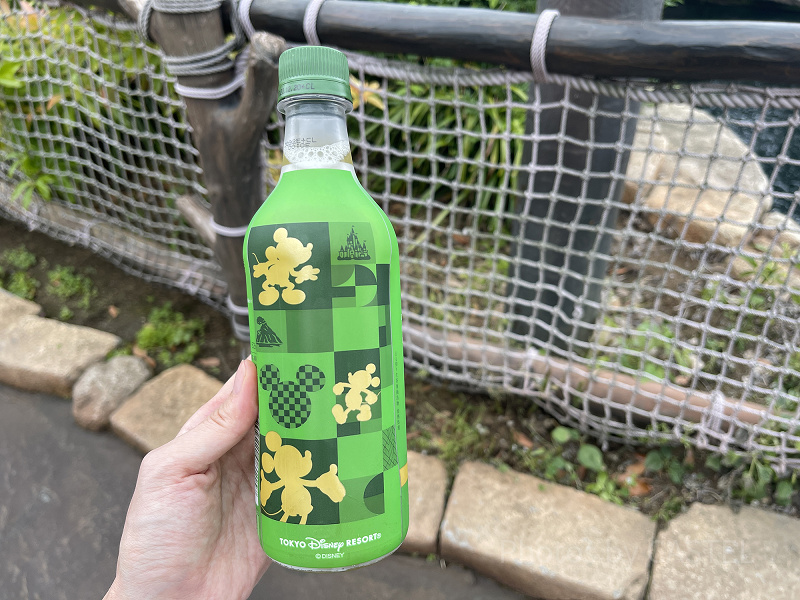 ディズニーランドで飲めるお茶全種類！自販機にお茶はある？子供用の麦茶も