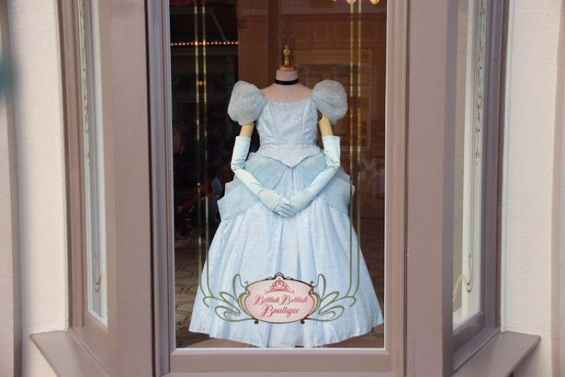 ビビディバビディブティック ディズニーランド シンデレラ 120cm ドレス-