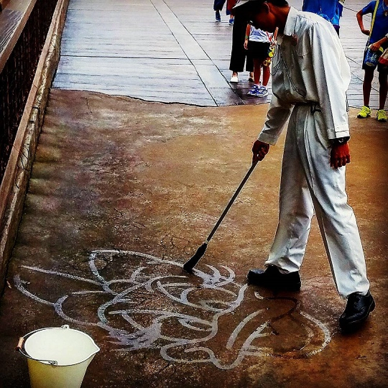 カストーディアルアートとは ディズニーで雨の後に描かれる絵を見られたら超ラッキー