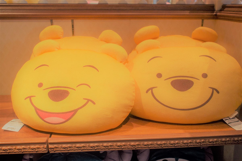 プーさんクッション 顔のみ キャステル Castel ディズニー情報 プーさんクッション 顔のみ キャステル Castel ディズニー情報