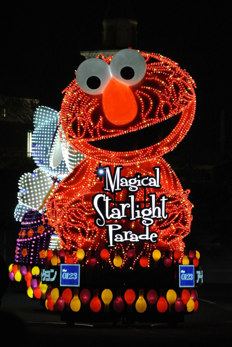 夜のパレード 曲もステキでした キャステル Castel ディズニー情報