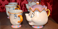 ポット夫人&チップ| キャステル | CASTEL ディズニー情報