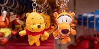 プーさん＆ティガーぬいぐるみキーホルダー| キャステル | CASTEL ディズニー情報