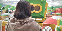 双眼鏡をのぞいいる風に撮影♪| キャステル | CASTEL ディズニー情報
