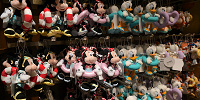 グランドエンポーリアム　ぬいぐるみバッジ| キャステル | CASTEL ディズニー情報