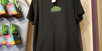 ユニバハロウィン2022グッズ：Tシャツ（表）| キャステル | CASTEL ディズニー情報