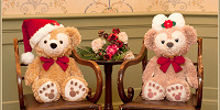 クリスマス限定ダッフィー＆シェリーメイのぬいぐるみ| キャステル | CASTEL ディズニー情報