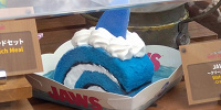 JAWSがくるぞ！～クリームソーダ・ロールケーキ～| キャステル | CASTEL ディズニー情報