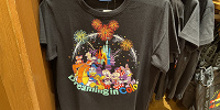 Tシャツ（ミッキーグッズ）| キャステル | CASTEL ディズニー情報