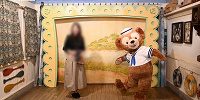 グリーティングではダッフィーと写真撮影ができる| キャステル | CASTEL ディズニー情報