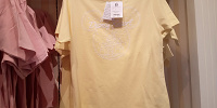 Tシャツ（イエロー）| キャステル | CASTEL ディズニー情報