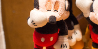 ミッキーストラップ②| キャステル | CASTEL ディズニー情報