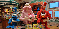 セサミストリートのグッズ専門店「キャラクターズ・フォー・ユー」| キャステル | CASTEL ディズニー情報