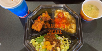 USJ／ドラゴンズパールのジャージャー麺| キャステル | CASTEL ディズニー情報