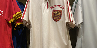 グリフィンドールハーフジップTシャツ| キャステル | CASTEL ディズニー情報