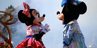 15周年のミッキーとミニー| キャステル | CASTEL ディズニー情報