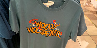 USJウッディグッズ/ウッディウッドペッカーTシャツ| キャステル | CASTEL ディズニー情報
