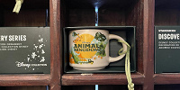 アニマルキングダムデザインのマグカップ型オーナメント| キャステル | CASTEL ディズニー情報