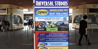 USJチケットの案内看板| キャステル | CASTEL ディズニー情報