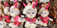 上海ディズニーズートピアグッズ：ジュディのガゼルコンサート衣装のぬいぐるみキーチェーン| キャステル | CASTEL ディズニー情報