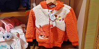 上海ディズニーズートピアグッズ：ニックのボアパーカー（キッズ）| キャステル | CASTEL ディズニー情報