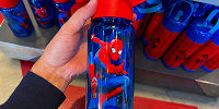 香港ディズニーマーベルグッズ：スパイダーマンのクリアボトル| キャステル | CASTEL ディズニー情報
