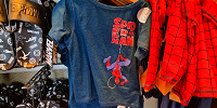 香港ディズニーマーベルグッズ：スパイダーマンTシャツ| キャステル | CASTEL ディズニー情報