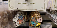 USJ/スヌーピーとチャーリーのペアチャーム| キャステル | CASTEL ディズニー情報