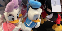 ぬいぐるみ（ドナルド）| キャステル | CASTEL ディズニー情報