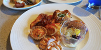 オチェーアノのブッフェ料理| キャステル | CASTEL ディズニー情報