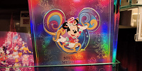 香港ディズニー20周年「ミッキー＆フレンズ・グランドセレブレーショングッズ」：スーベニアメダルコレクションブック| キャステル | CASTEL ディズニー情報