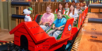 スヌーピーのフライング・エース・アドベンチャー| キャステル | CASTEL ディズニー情報