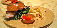 キノピオ・カフェのフード| キャステル | CASTEL ディズニー情報