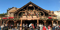 クリスマスらしいデコレーション| キャステル | CASTEL ディズニー情報