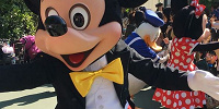 ショーの終わりは触れ合いタイムも♪| キャステル | CASTEL ディズニー情報