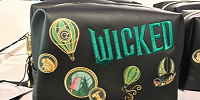ウィキッドの黒色のポーチ| キャステル | CASTEL ディズニー情報