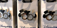 アナハイムディズニーのピンバッジ：リング型ミッキー＆ミニー| キャステル | CASTEL ディズニー情報