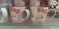キティのマグカップ| キャステル | CASTEL ディズニー情報