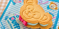 ダッフィーのクッキーサンド（チーズ＆レモン味）| キャステル | CASTEL ディズニー情報