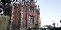 窓に映る霊の正体とは…？| キャステル | CASTEL ディズニー情報