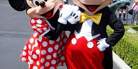 整列グリのミッキーとミニー| キャステル | CASTEL ディズニー情報