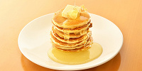 朝食のパンケーキ（イメージ）| キャステル | CASTEL ディズニー情報