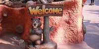 スプラッシュ・マウンテンの入り口付近にある、Welcomeの立て看板。ビーバーがお出迎え。| キャステル | CASTEL ディズニー情報