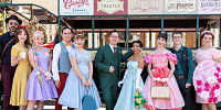 Dapper Day/ダッパーデイに参加するゲストたち| キャステル | CASTEL ディズニー情報