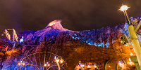 昼とは全く違う表情を見せるプロメテウス火山| キャステル | CASTEL ディズニー情報