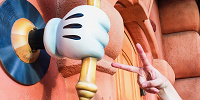 ミッキーの手！！| キャステル | CASTEL ディズニー情報